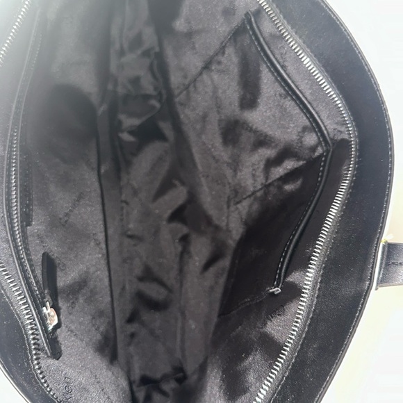 Calvin Klein Beige Nylon Tote Bag - Modern, Lightweight, and Stylish - Picture 7 of 15